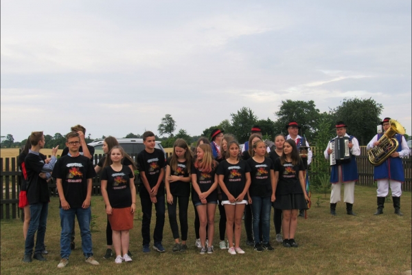 img-210837E65A8C-FD83-27B8-5134-A0DE52F40829.jpg