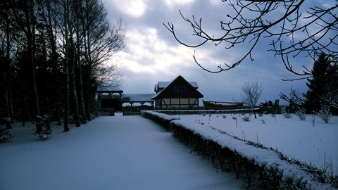 004m.jpg